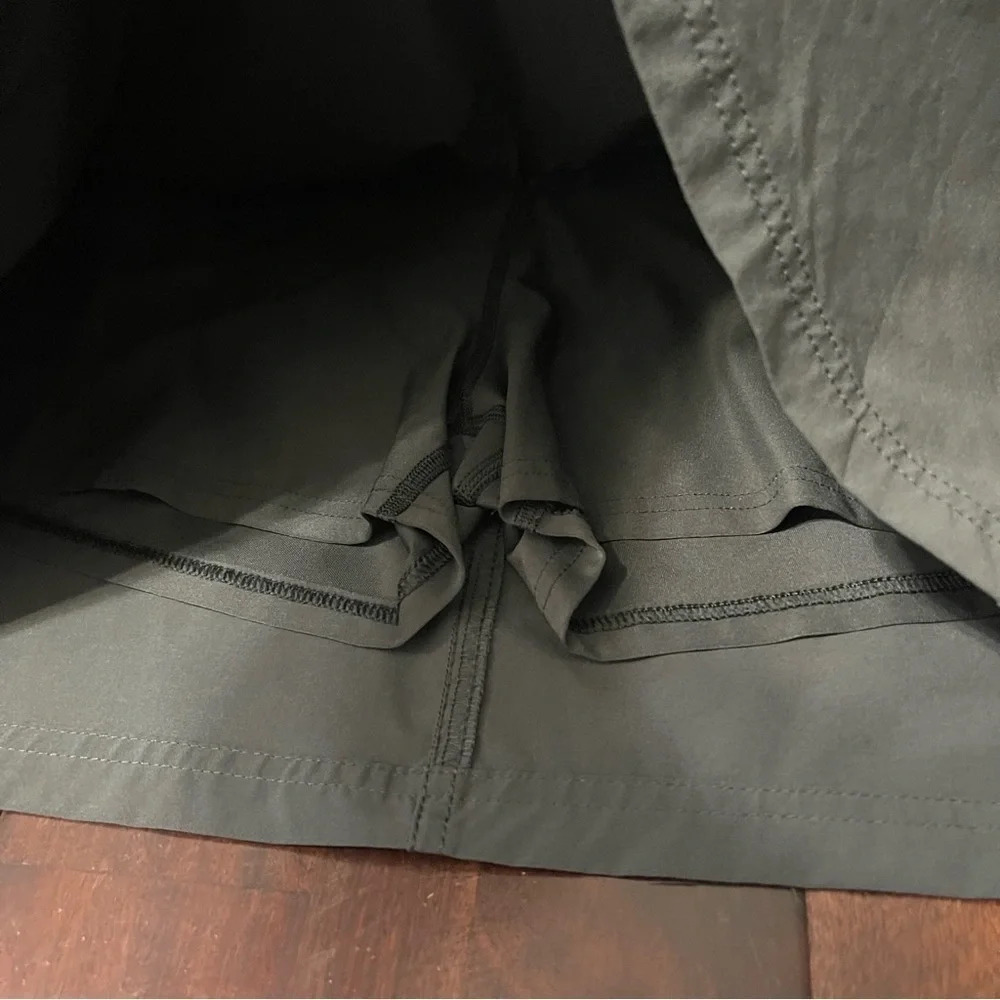Eddie Bauer Womens Skort 14 Gray Adventurer 2.0 Hiking Trail Outdoor Lined - Picture 2 of 6